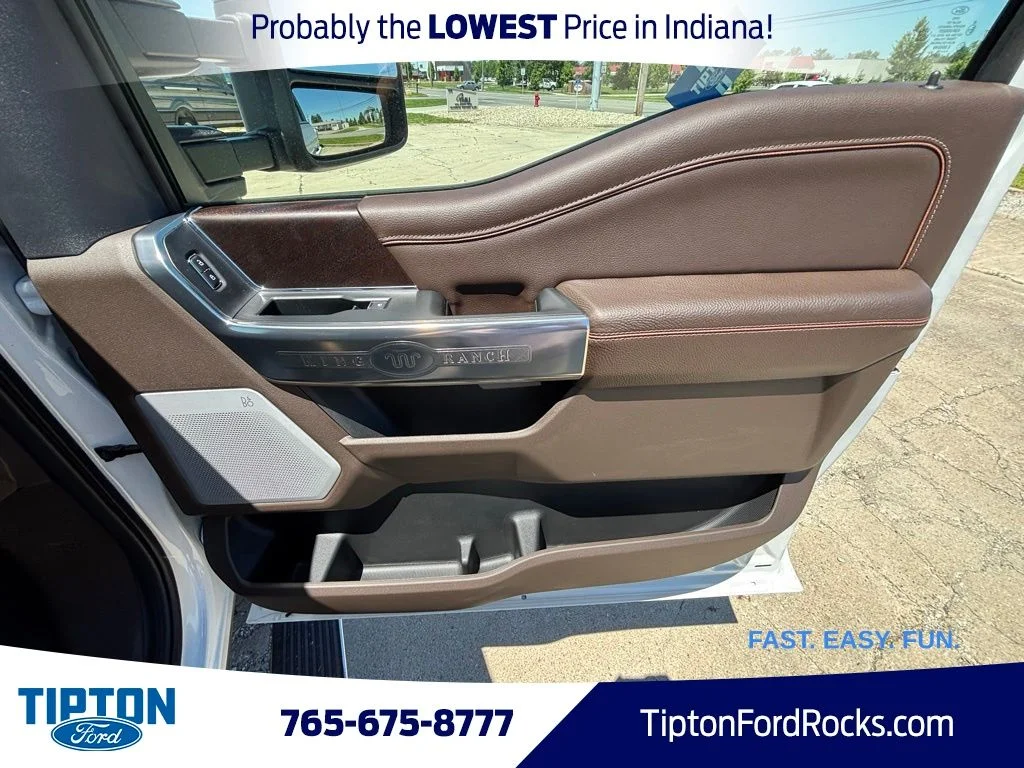 New 2026 Star White Metallic Tri-Coat Ford F-250® King Ranch® image 23