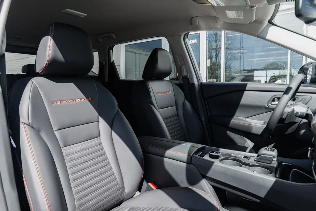 New 2026 Everest White Pearl TriCoat Nissan Rock Creek® image 27