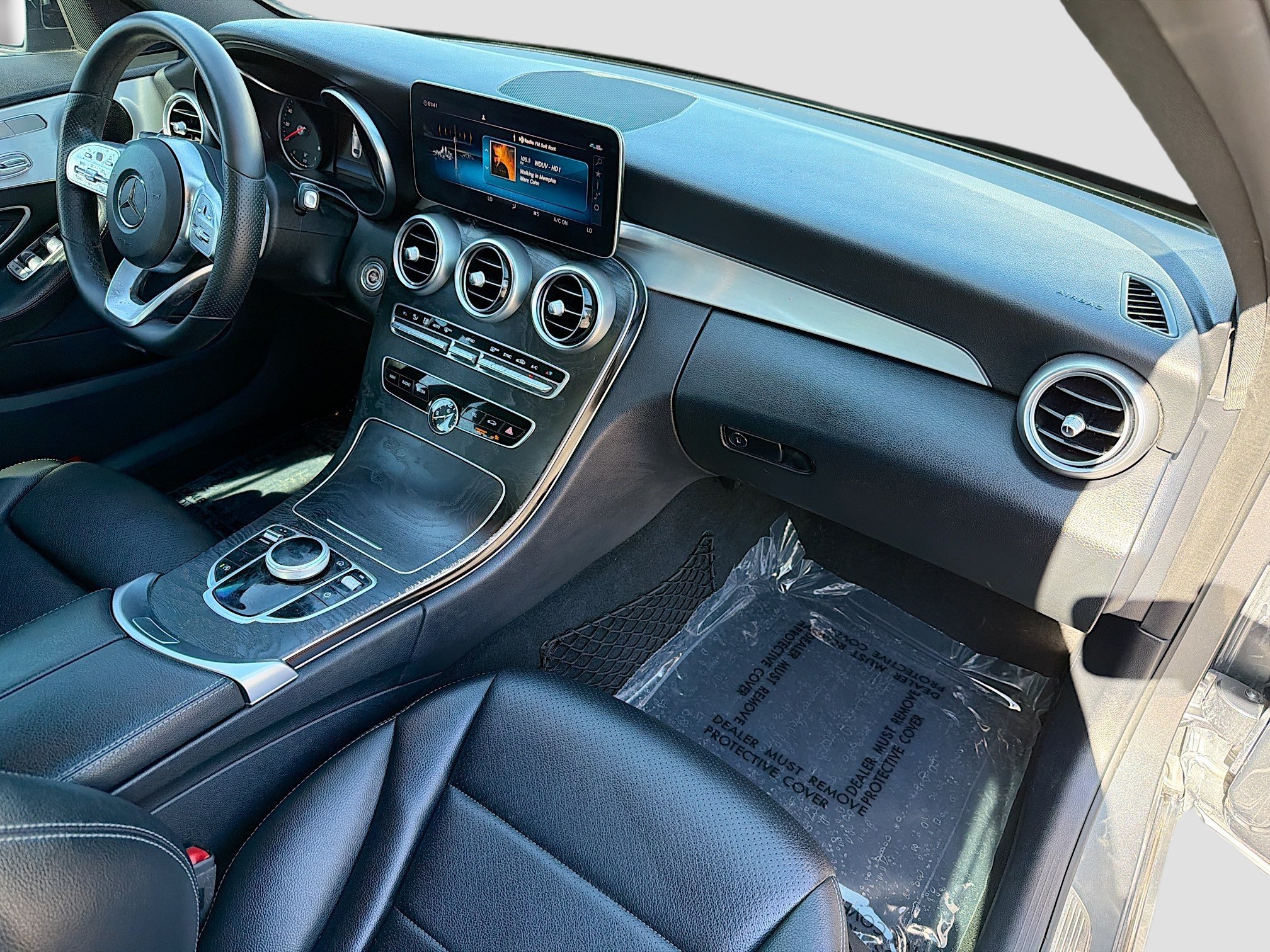 Used 2019 Silver Mercedes-Benz C 300 image 9