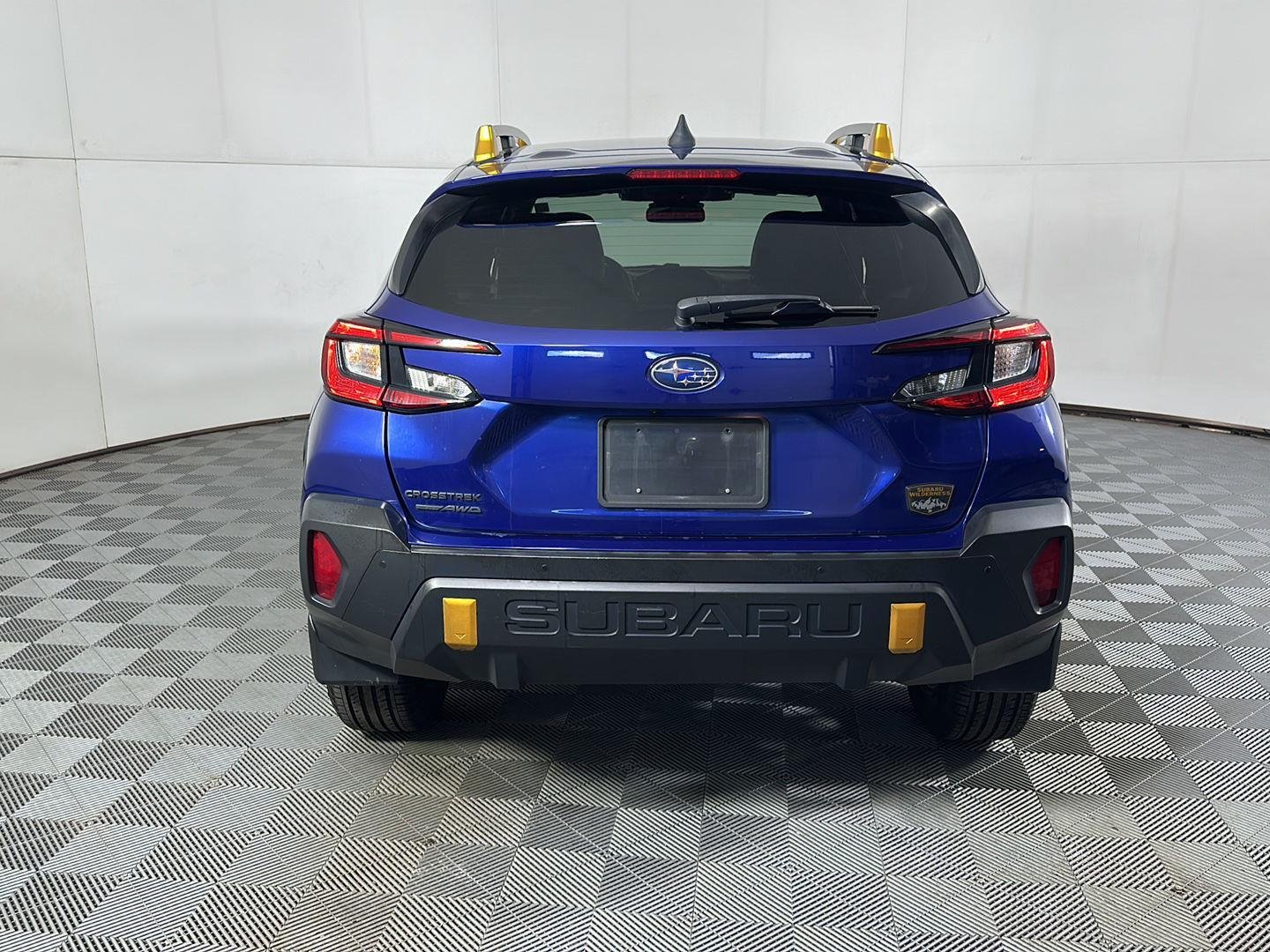 Used 2024 Sapphire Blue Pearl Subaru Wilderness image 10