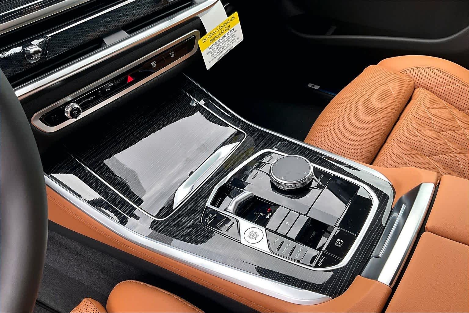 New 2026 Mineral White Metallic BMW sDrive40i image 8