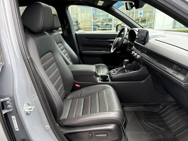 2025 Honda CR-V Sport-L - Photo 9