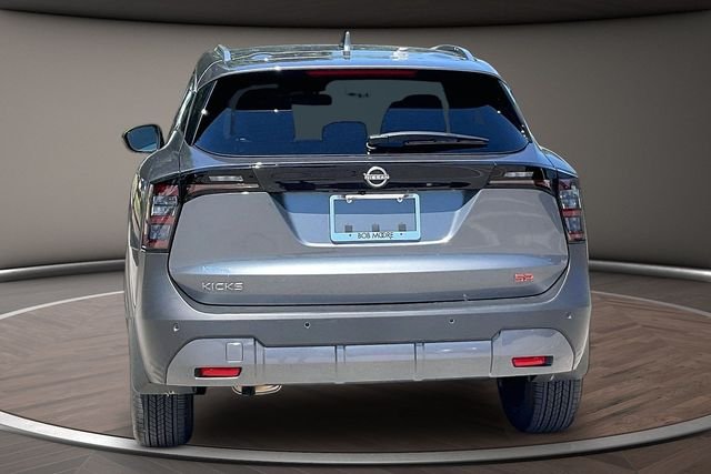 Used 2025 Gray Nissan SR image 4