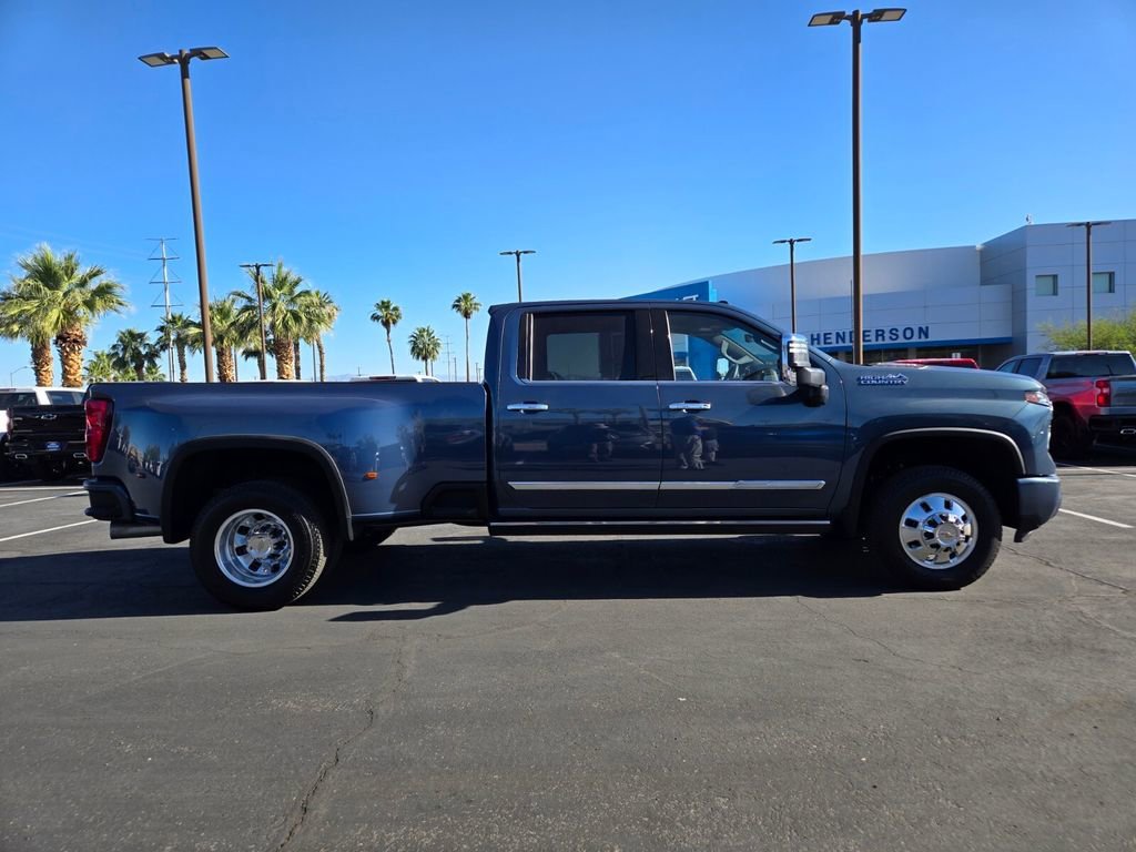 2025 Chevrolet Silverado 3500HD High Country - Photo 7