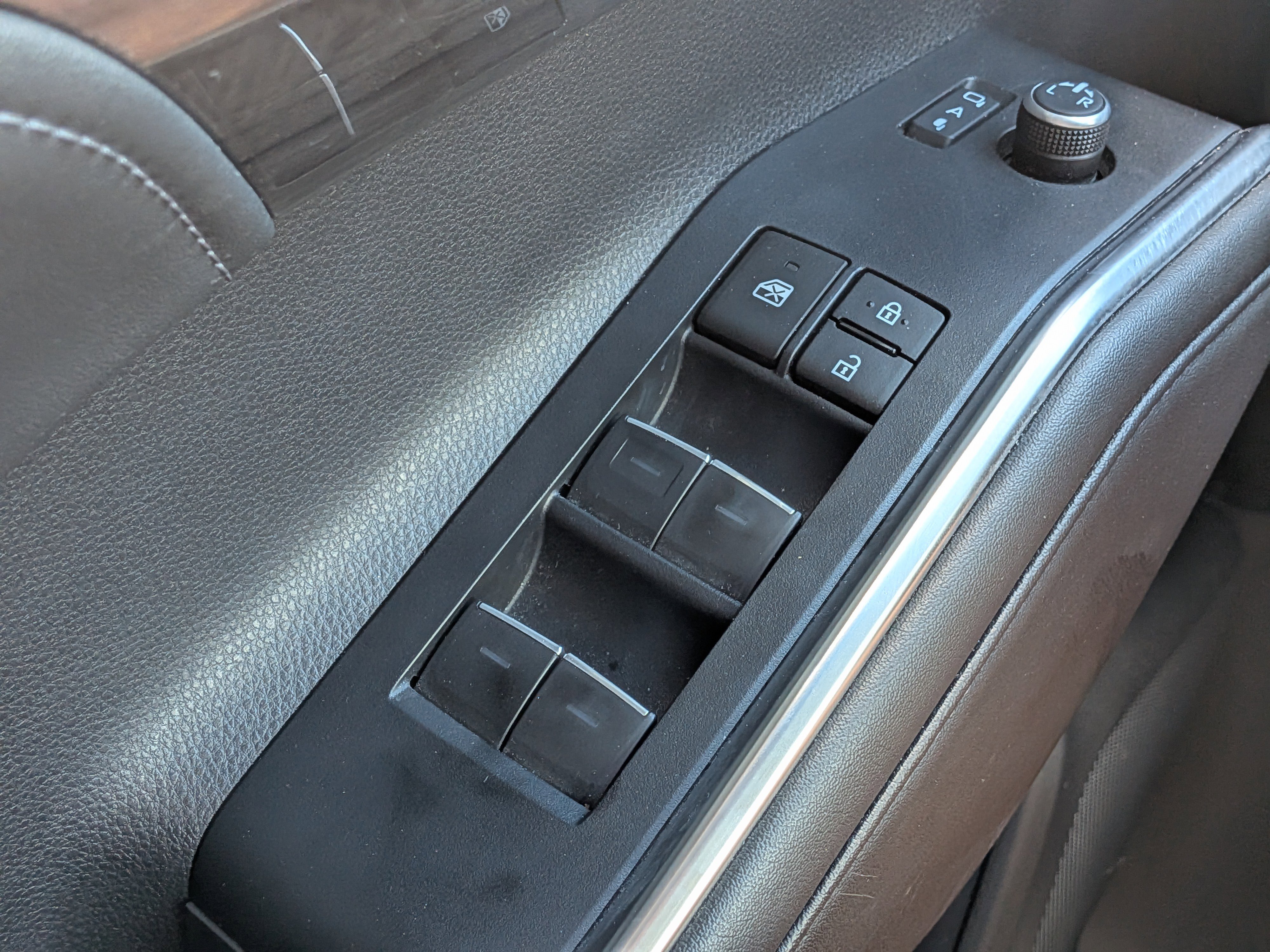 2024 Toyota Highlander Platinum - Photo 24