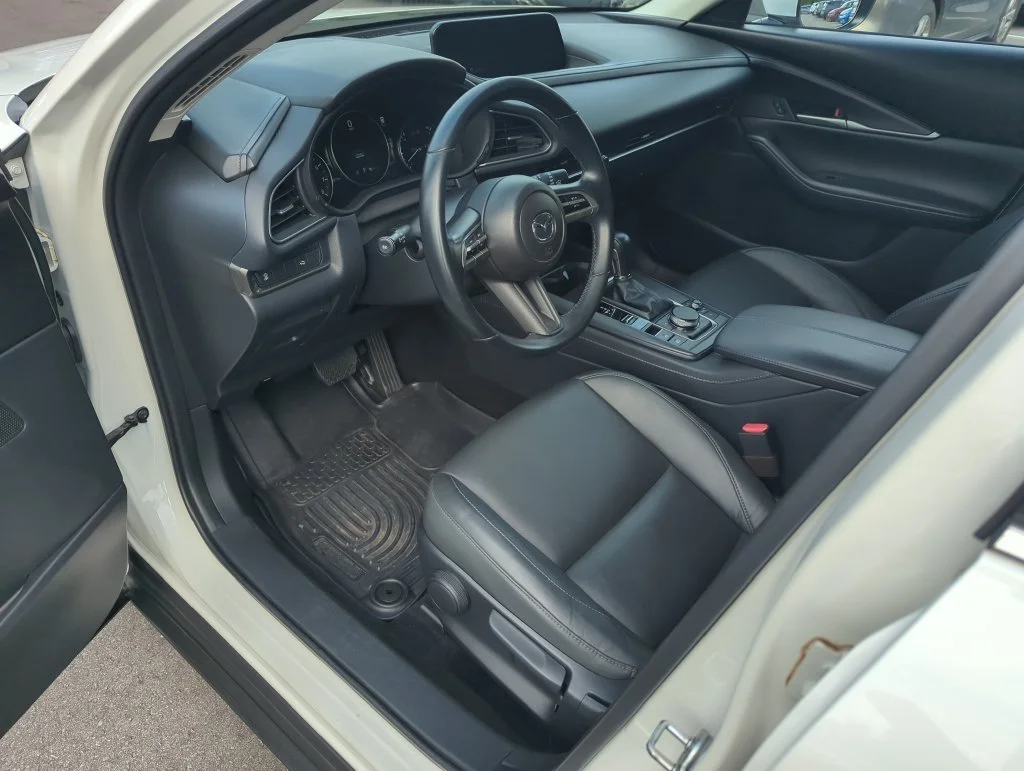 Used 2023 White Mazda 2.5 S Select Package image 11
