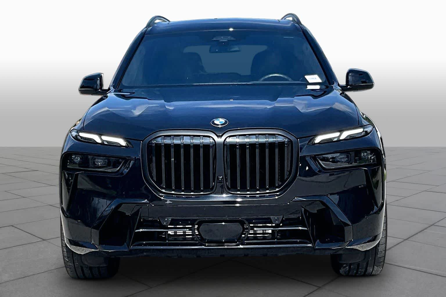 Used 2026 Black Sapphire Metallic BMW xDrive40i image 3