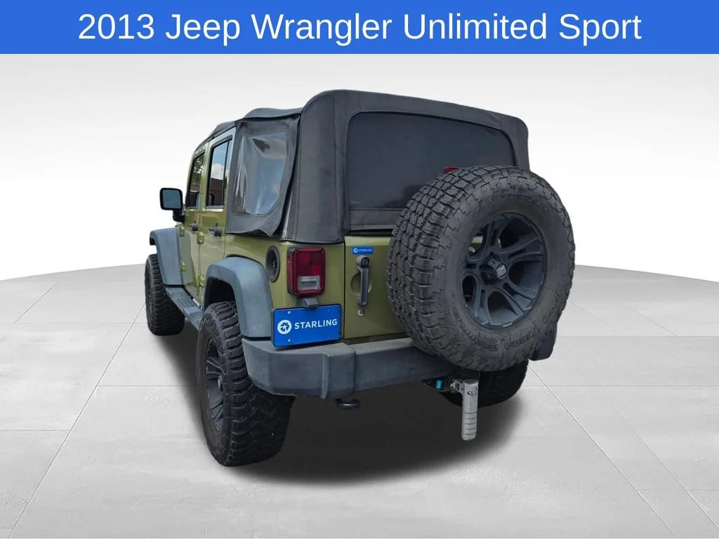 Used 2013 Green Jeep Sport image 7
