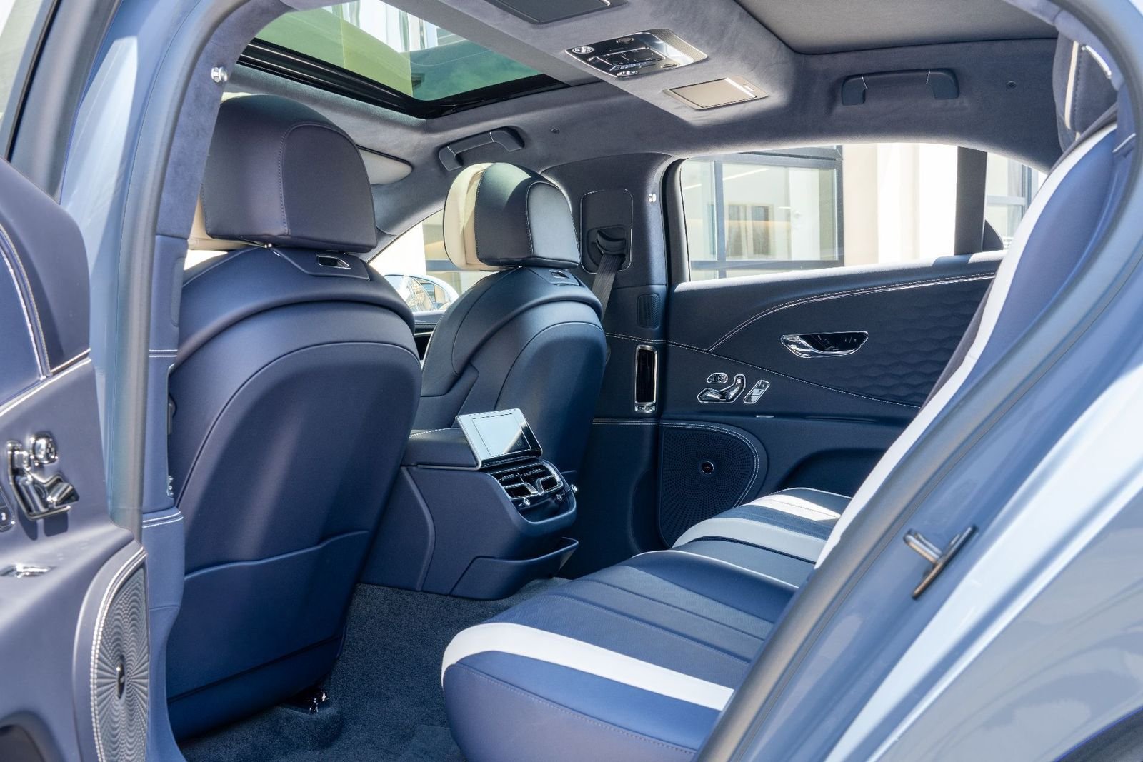 2025 Bentley Flying Spur Speed - Photo 9