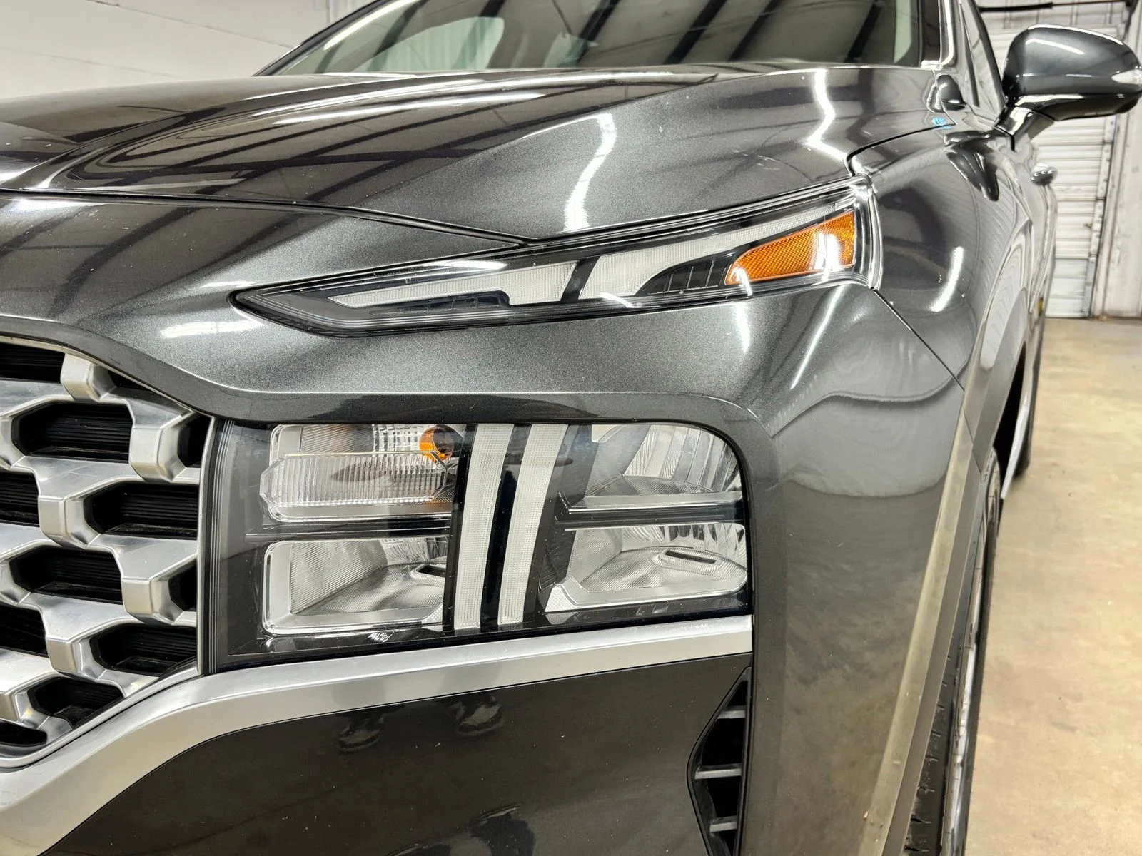 Used 2023 Gray Hyundai SEL image 8