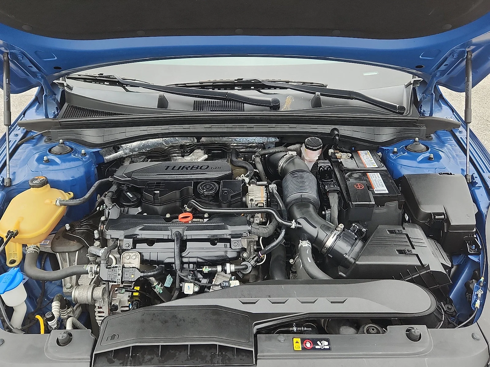 2022 Kia K5 EX - Photo 28