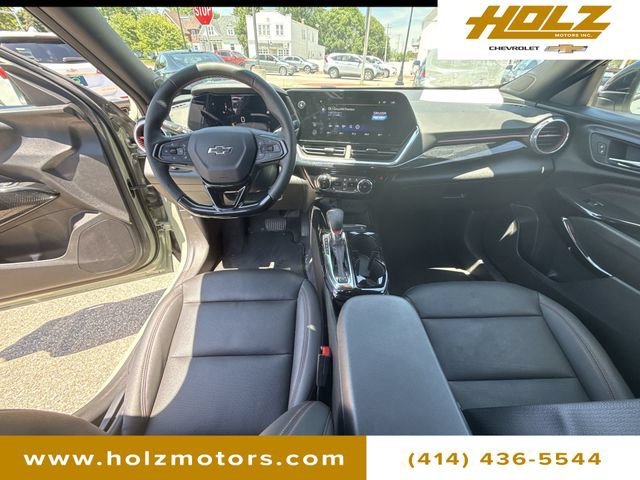 Certified Used 2024 Cacti Green Chevrolet 2RS image 19
