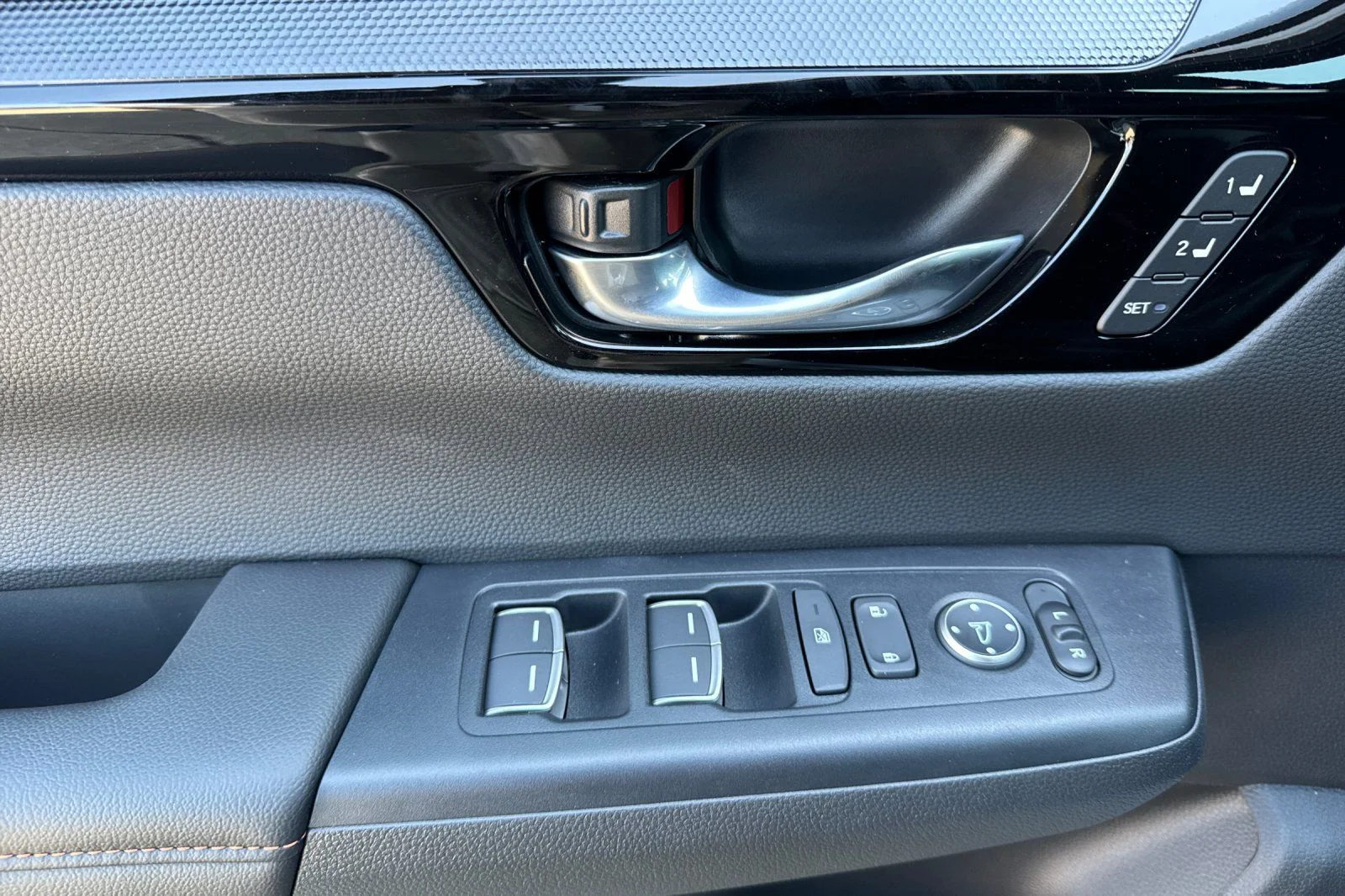 New 2026 Urban Gray Pearl Honda Sport Touring image 11
