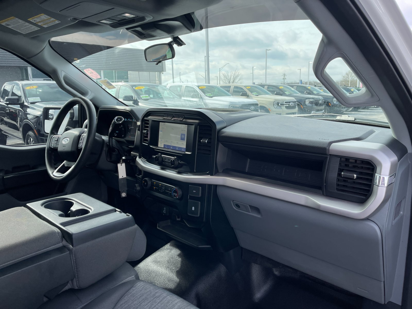 Used 2023 White Ford XL image 15