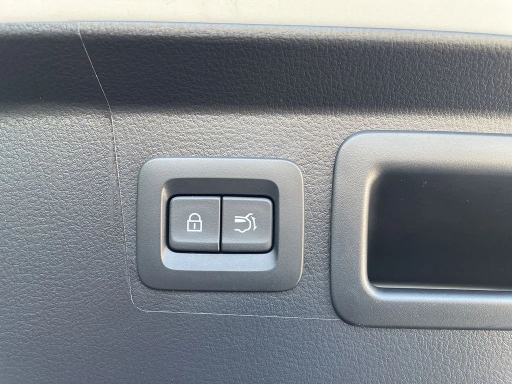 New 2026 Wind Chill Pearl Mazda Premium Plus AWD image 11