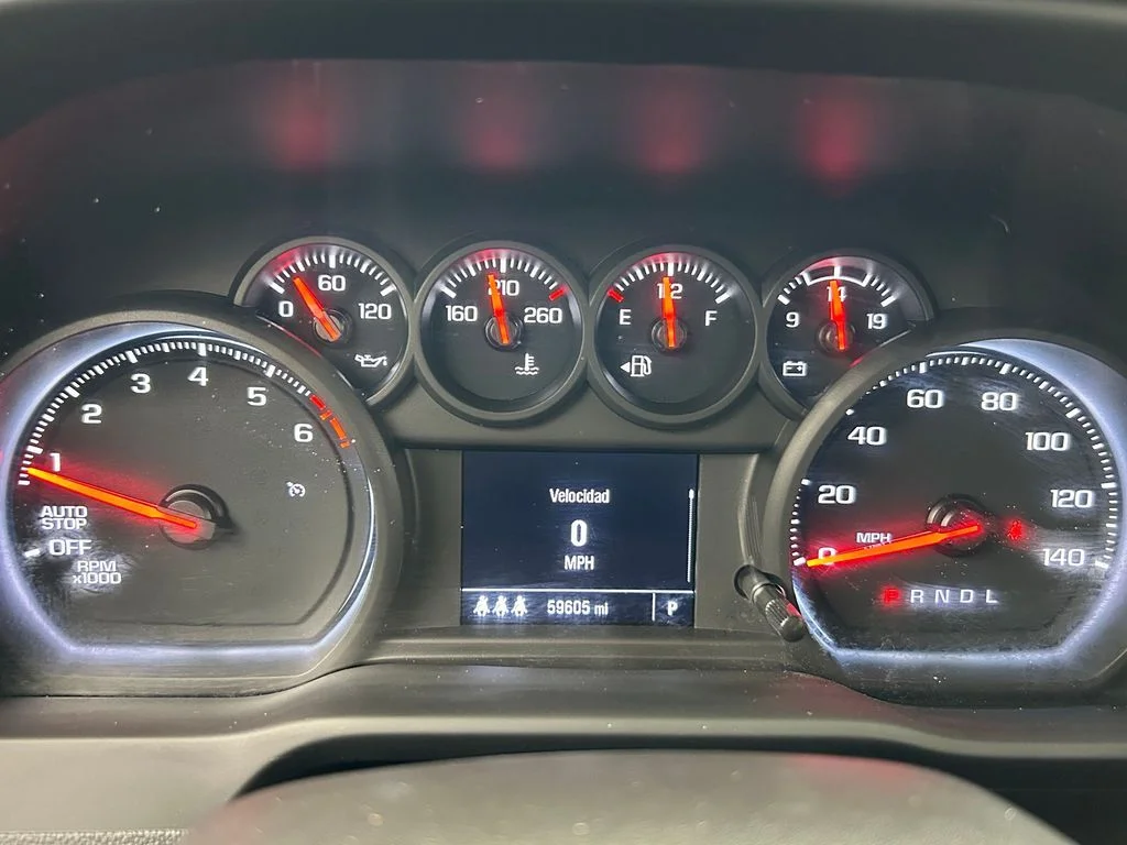 Used 2024 Summit White Chevrolet Custom image 31
