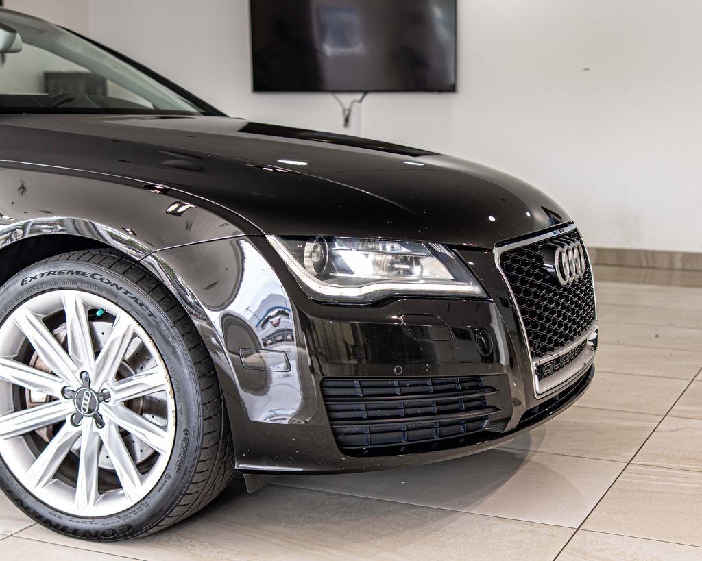Used 2013 Black Audi 3.0T Premium image 3