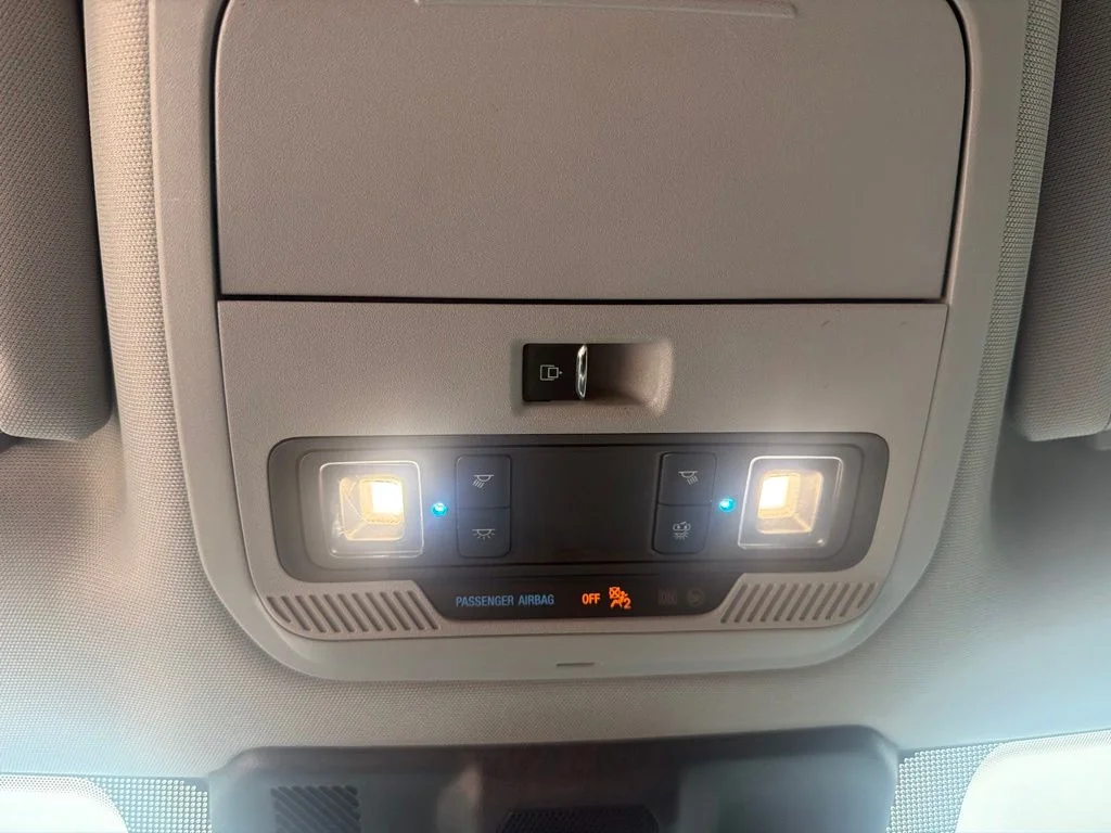 Certified Used 2022 White Metallic Ford XLT image 34