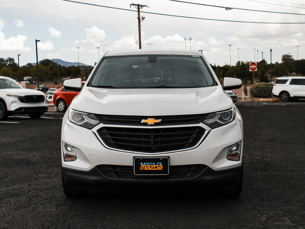 Used 2018 Iridescent Pearl Tricoat Chevrolet LT image 2