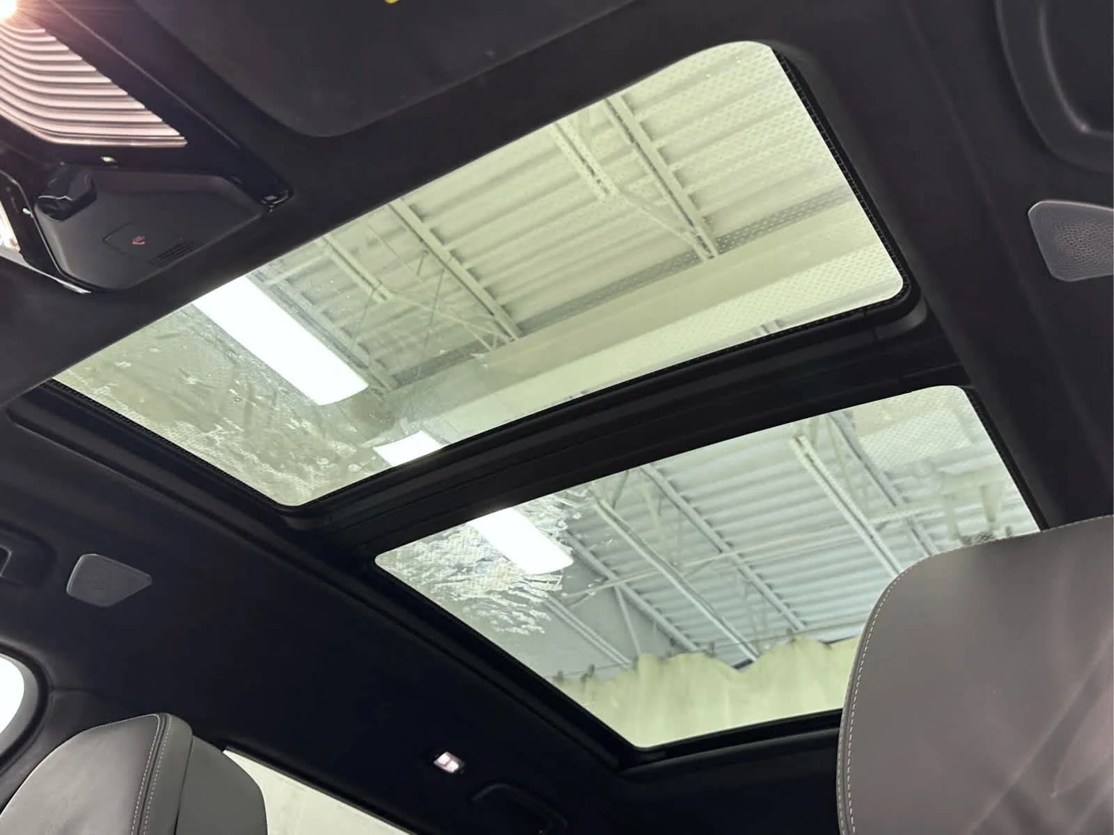 Used 2025 Skyscraper Grey Metallic BMW ALPINA XB7 image 40
