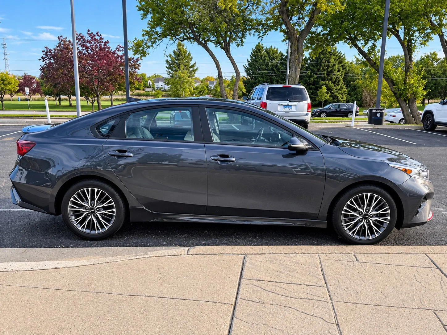 Used 2023 Gravity Gray Kia GT-Line image 8