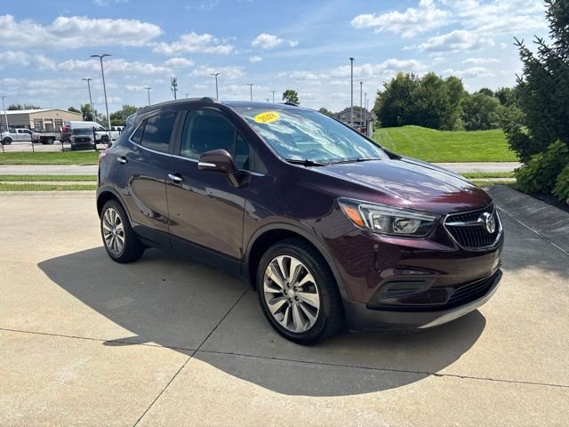Used 2018 Red Buick Preferred image 32