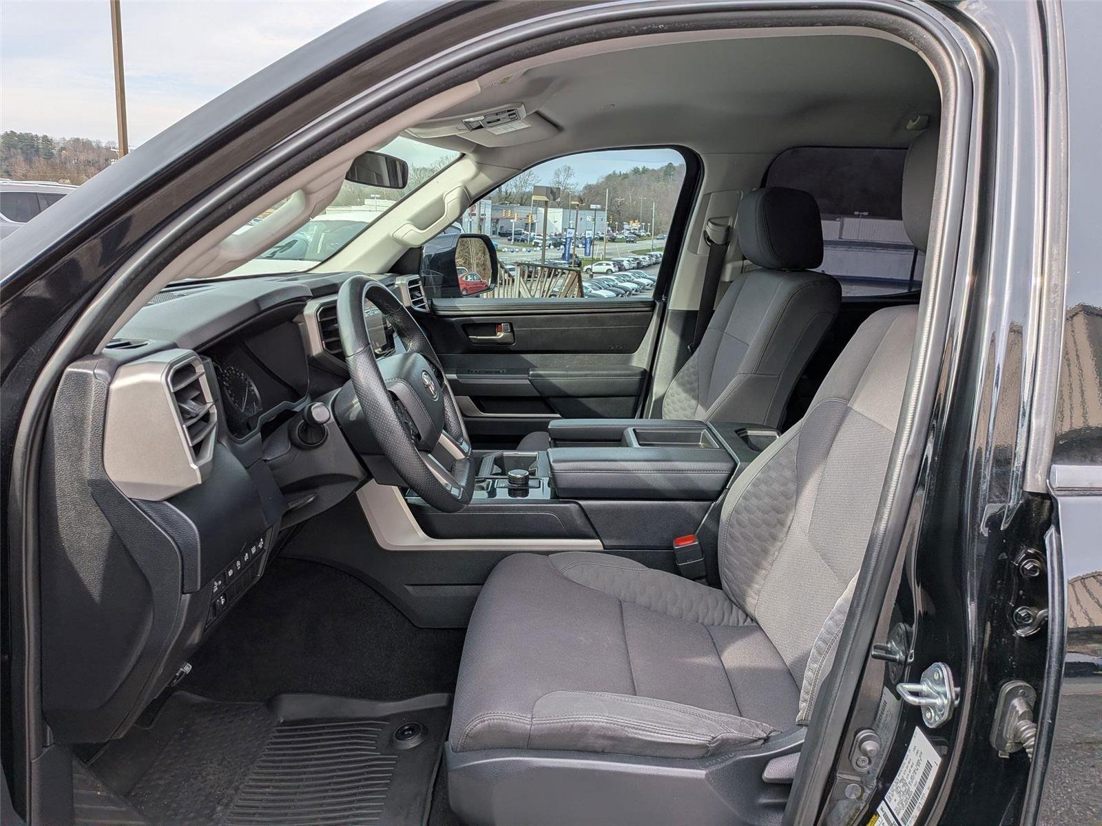 Used 2022 Midnight Black Metallic Toyota SR5 image 13