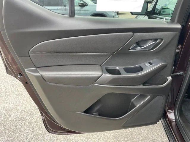 Used 2022 Black Cherry Metallic Chevrolet LT Leather image 28