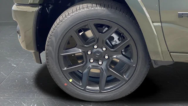 New 2027 Tank Exterior Paint RAM Laramie image 42