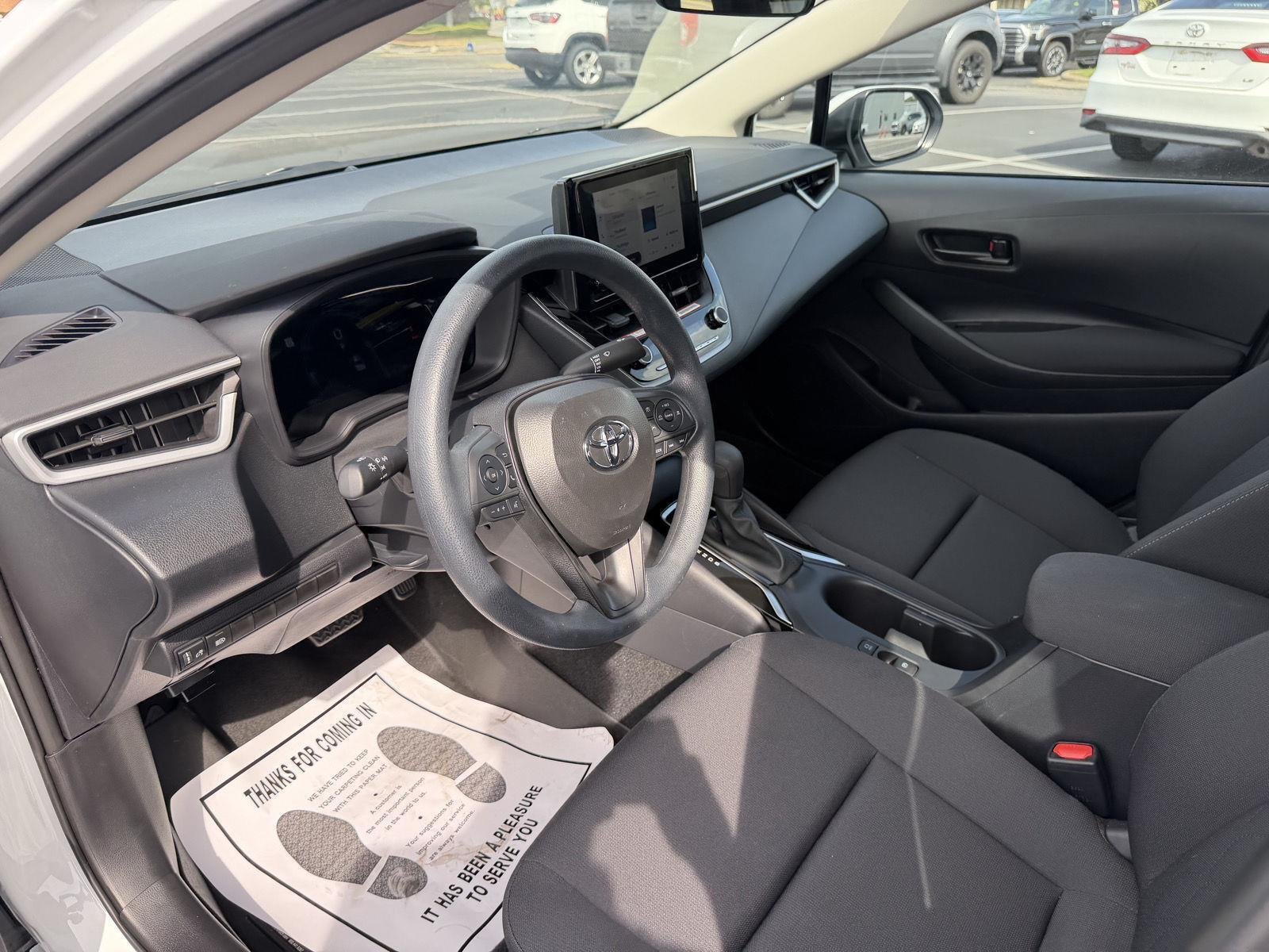 Used 2026 Wind Chill Pearl Toyota LE image 13