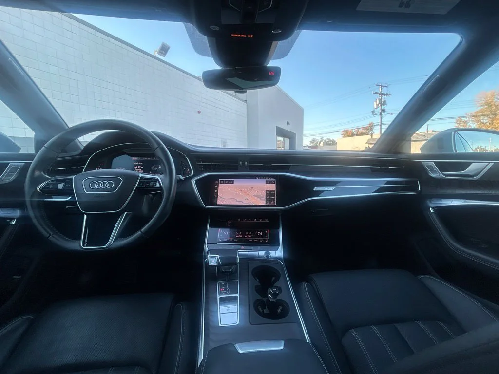 Used 2020  Audi 3.0T Prestige image 17