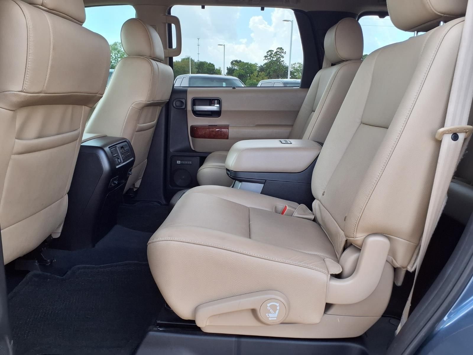 Certified Used 2019 Shoreline Mist Toyota Platinum image 10
