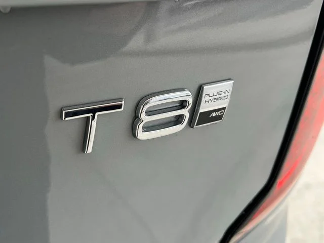 2026 Volvo XC90 Plus - Photo 33
