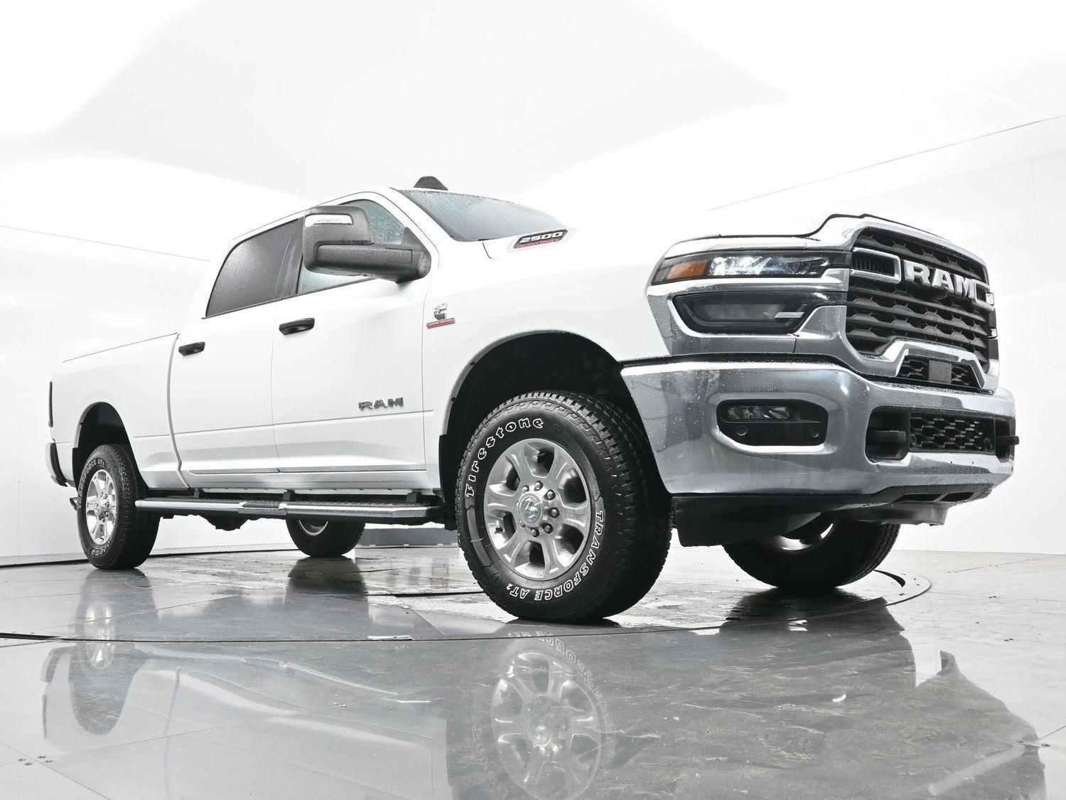 Used 2025 White Ram Big Horn image 45