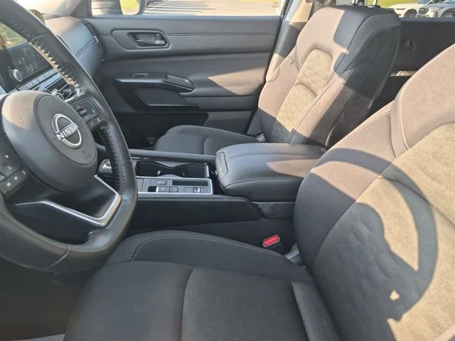 Used 2025 Black Nissan SV image 11
