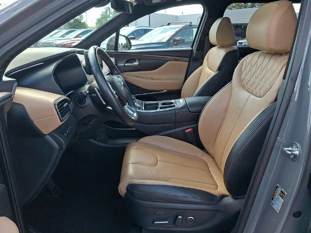 Used 2023 Gray Hyundai Calligraphy image 13