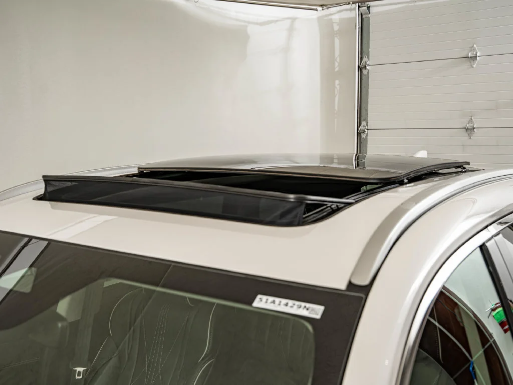 Used 2026 Platinum White Acura Advance Package image 16