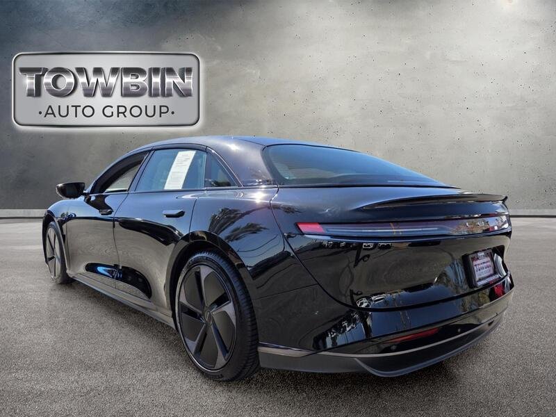 Used 2024  Lucid Touring image 23