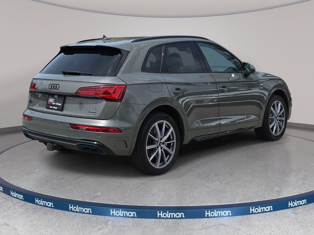 Used 2023 Gray Audi 55 Premium image 6