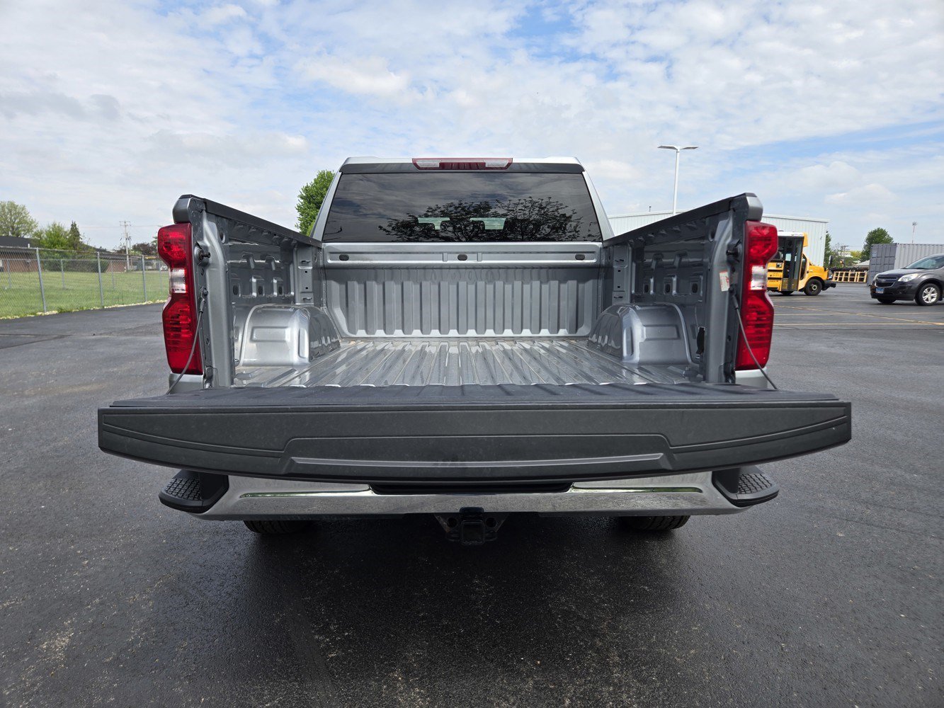 2023 Chevrolet Silverado 1500 LT - Photo 28