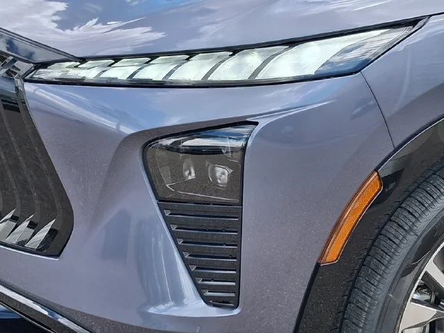 New 2027 MOONBOW BLUE INFINITI Luxe AWD image 8