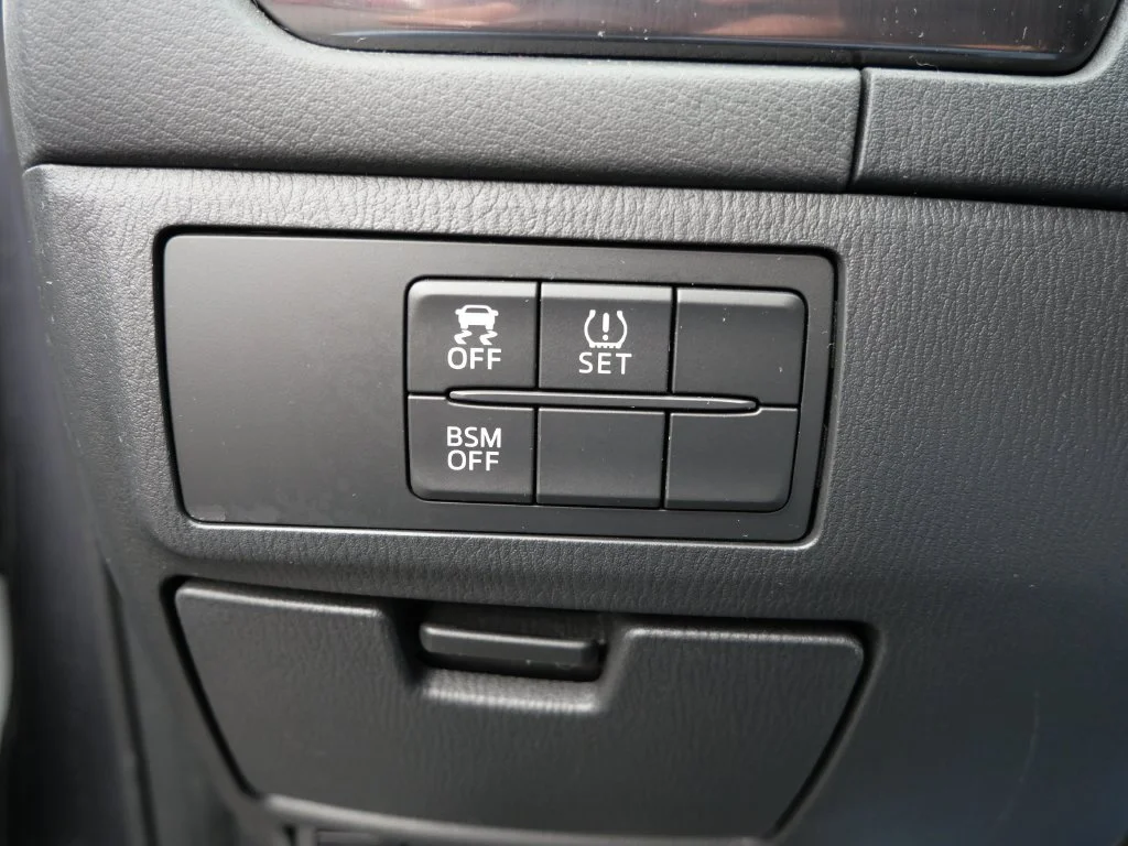 Used 2015 Gray Mazda i Touring image 26