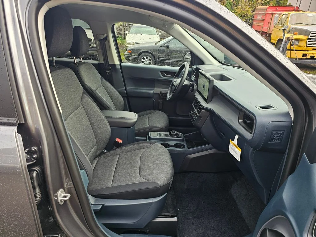 New 2025 Carbonized Gray Metallic Ford XLT image 10