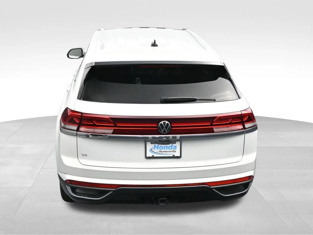 2025 Volkswagen Atlas Cross Sport SE w/Tech - Photo 32