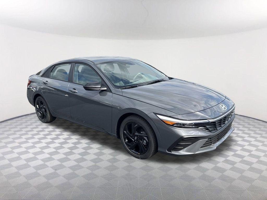 New 2026 Gray Hyundai SEL Sport image 3