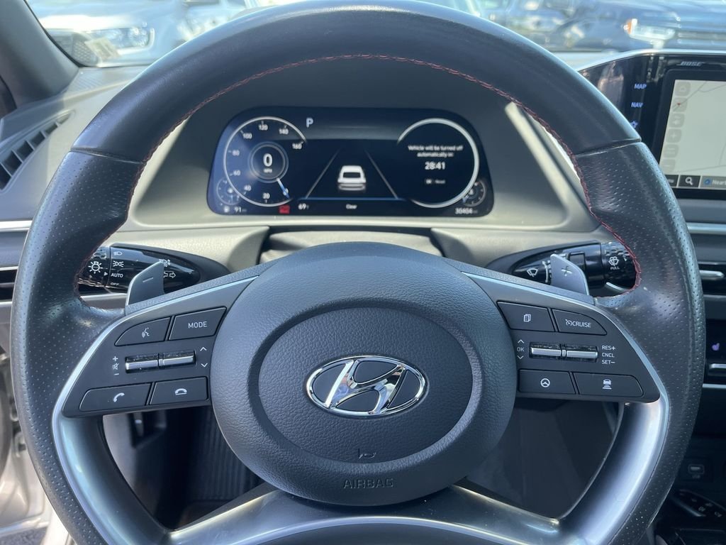 Used 2023 Silver Hyundai SEL Plus image 14