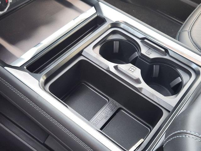 New 2026 Star White Metallic Tri-Coat Ford F-250® Platinum® image 38