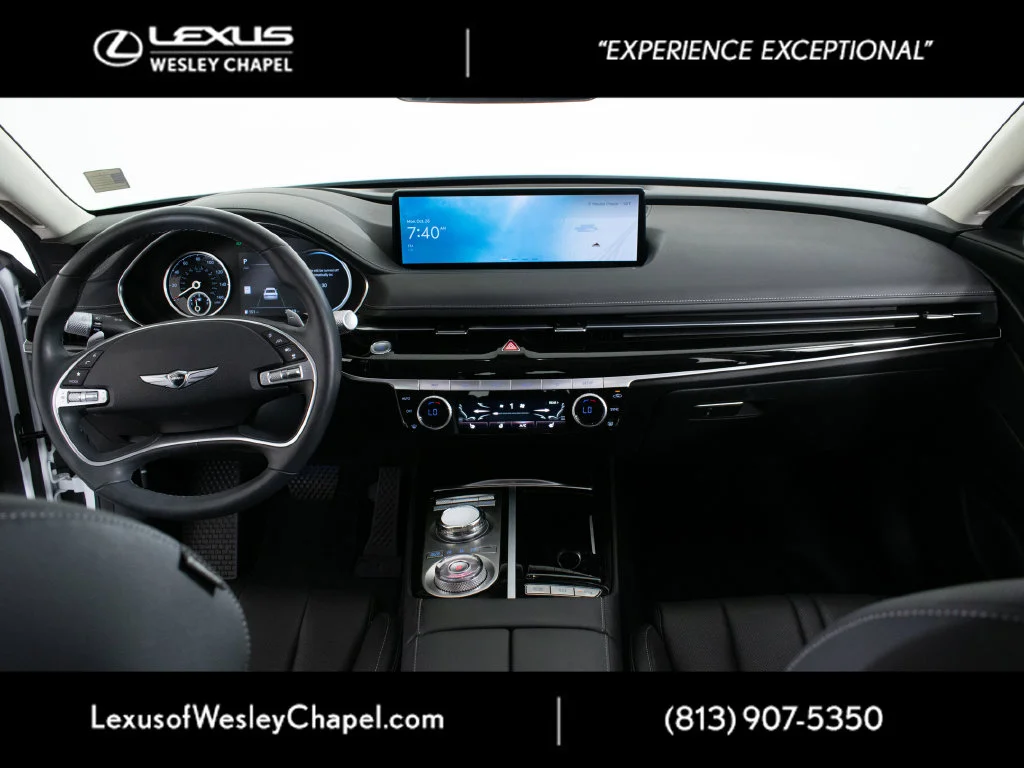 Used 2024 White Genesis 2.5T image 15