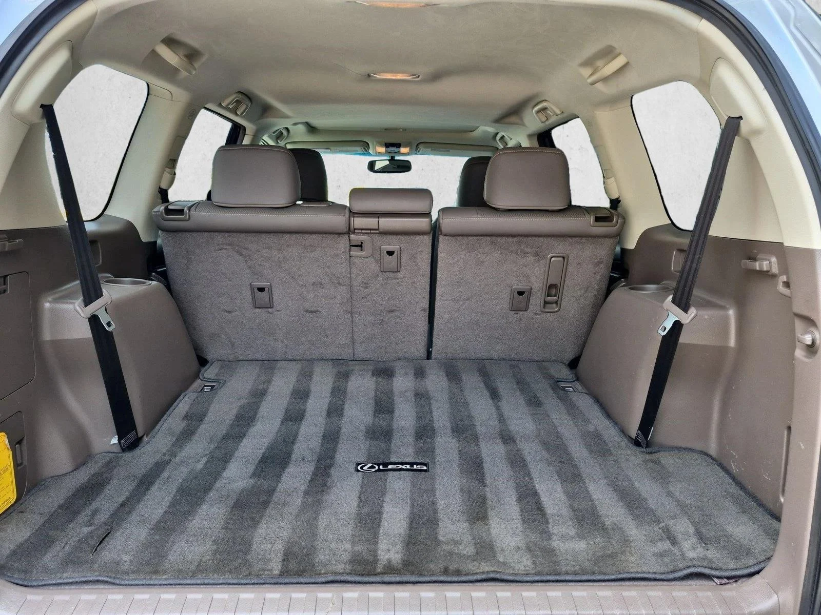 Used 2018 Silver Lining Metallic Lexus GX 460 image 6