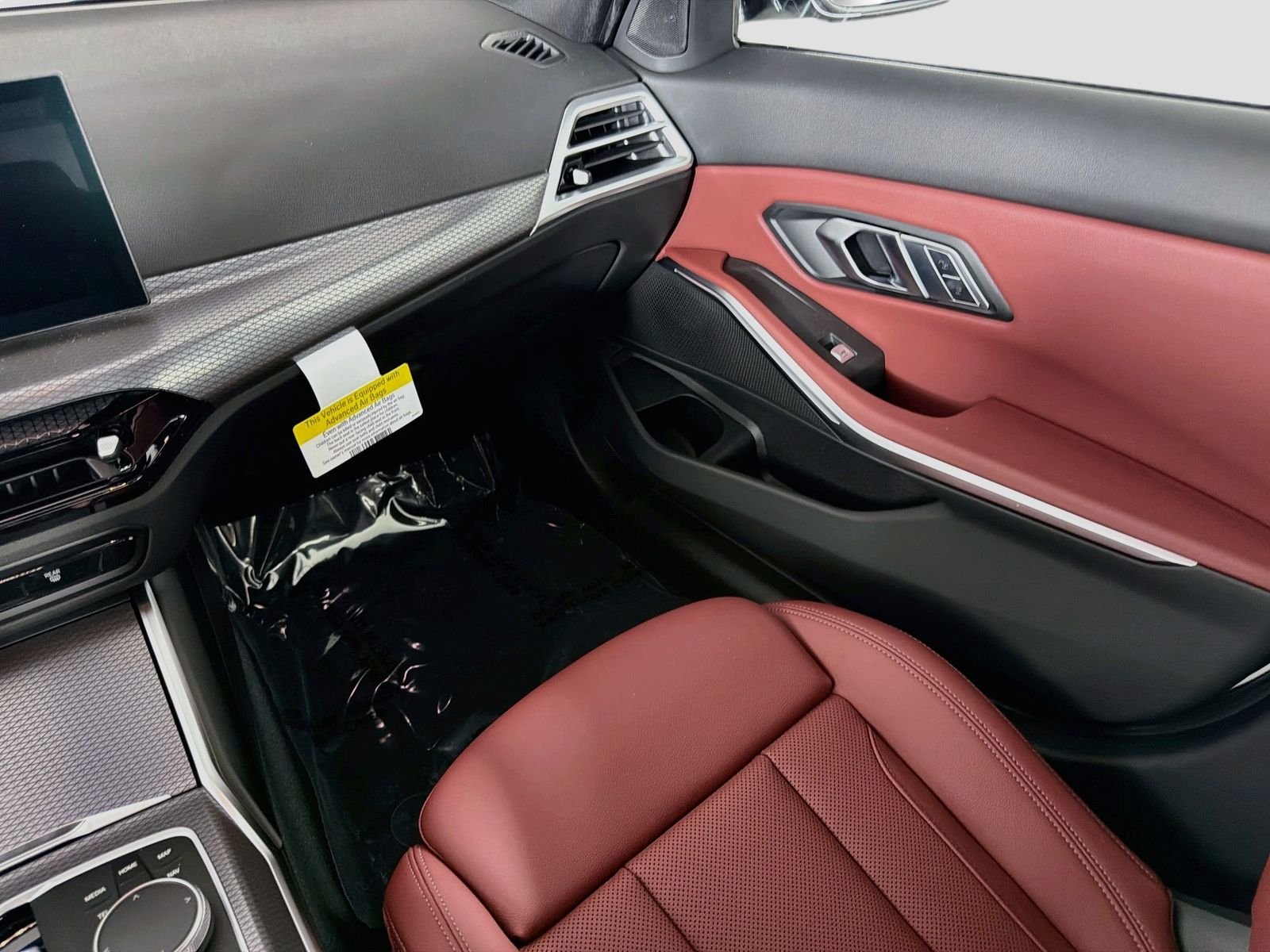 New 2026 Alpine White BMW 330i xDrive image 24